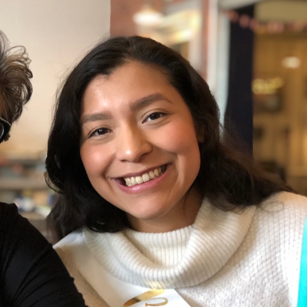 Meet your Posher, Leah